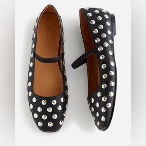 Madewell Greta Flat Black Leather with Silver Studs Size 8.5 EUC